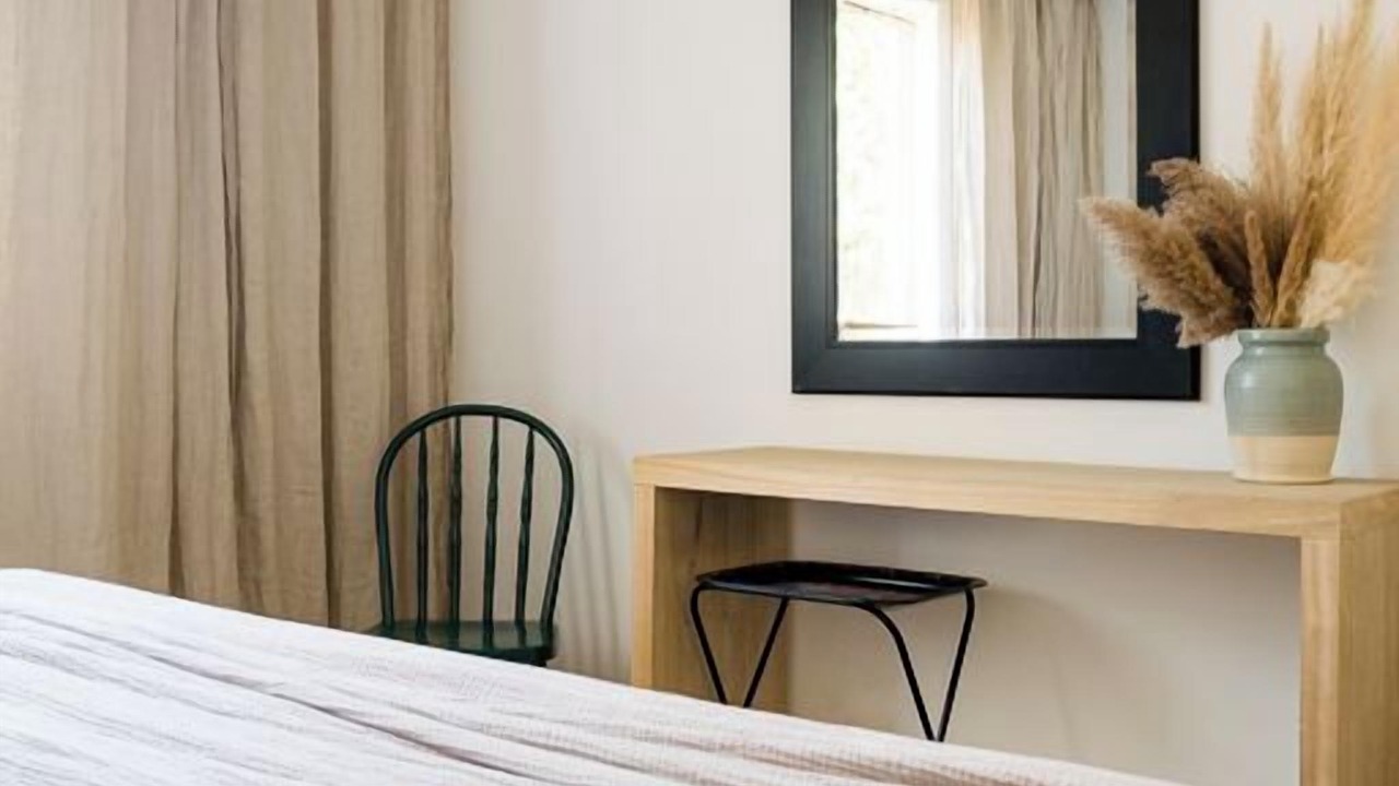 Photo of Bedroom in Belleville