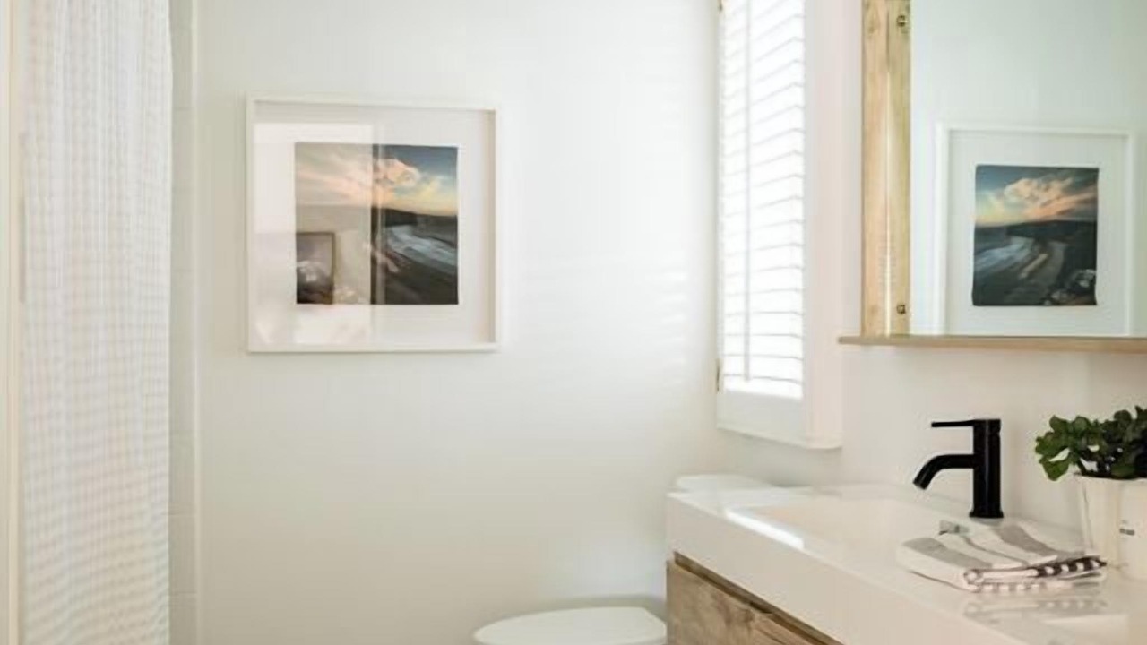 Photo of Bathroom in Belleville