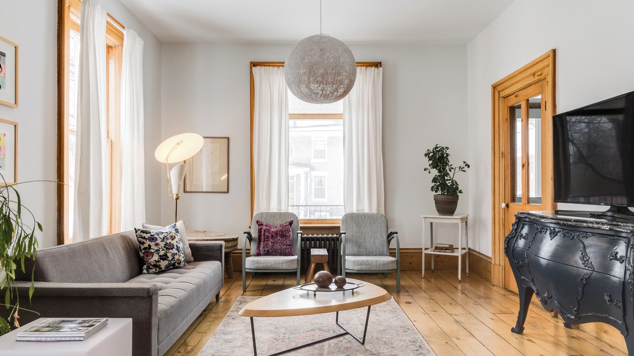 Photo of Livingroom in Prince Edward