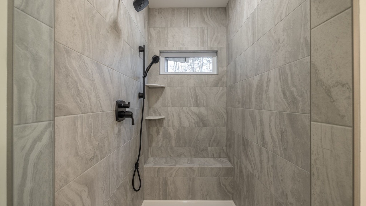 Photo of Bathroom in Innsbrook