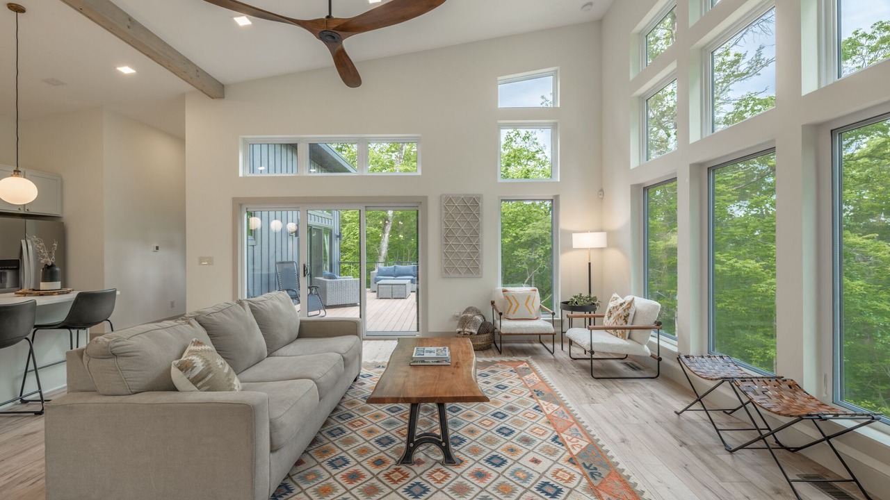 Photo of Livingroom in Innsbrook