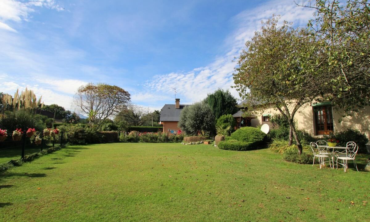 Photo of Outdoor in Montaut