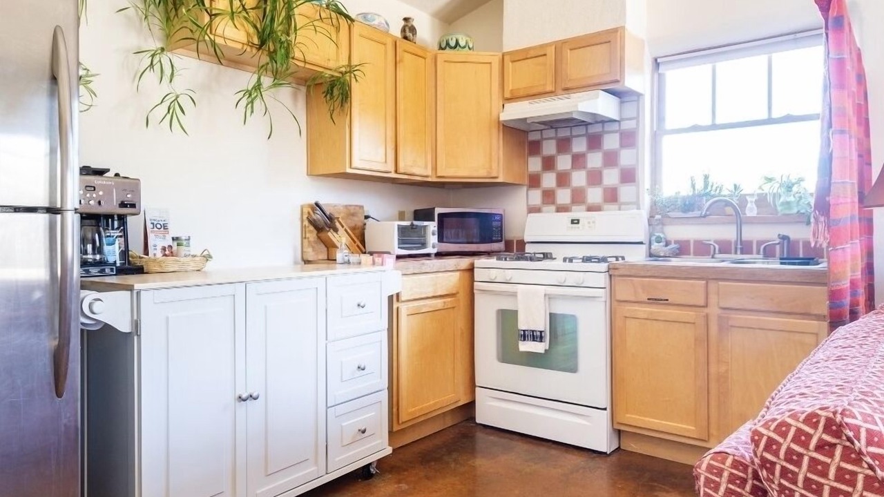 Photo of Kitchen in West Alameda