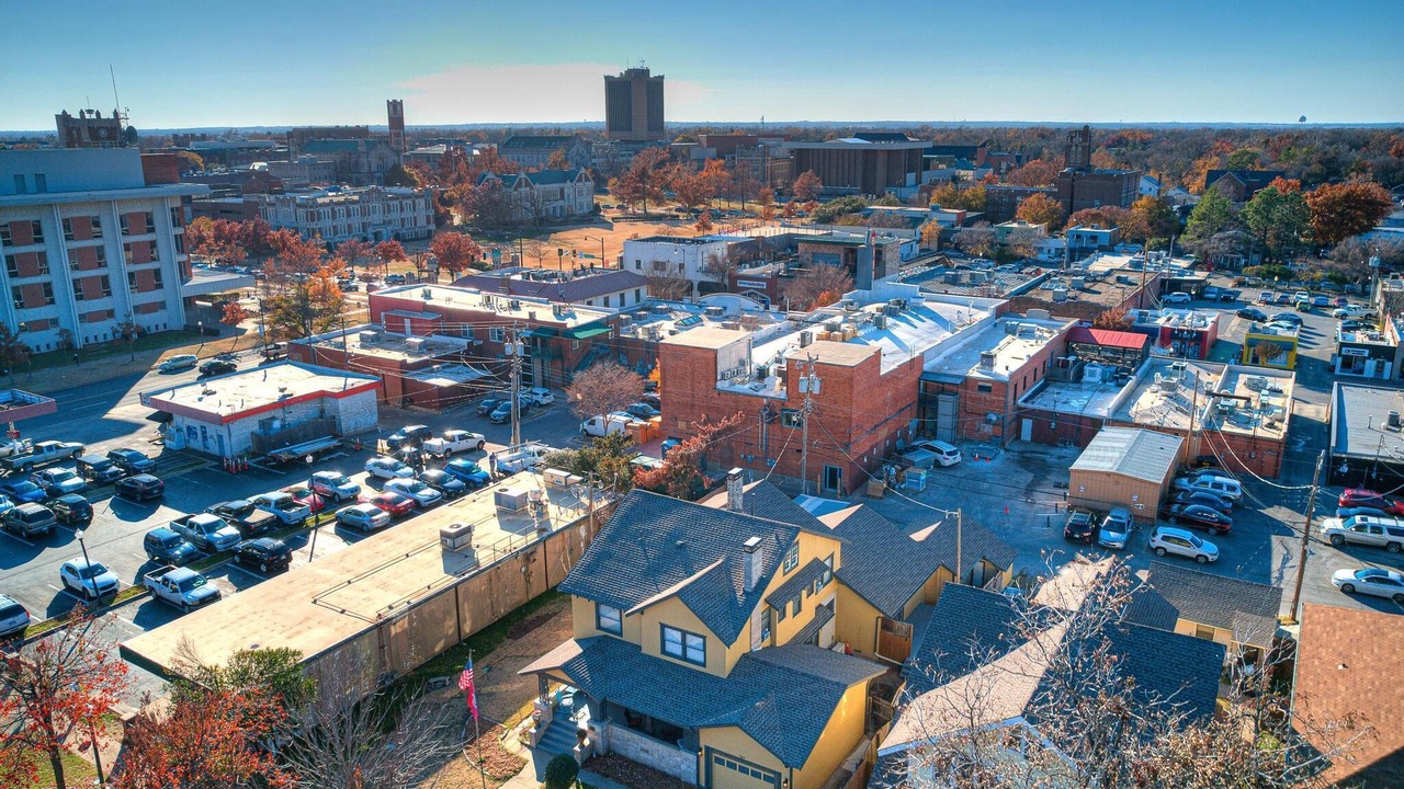 Photo of Others in Norman