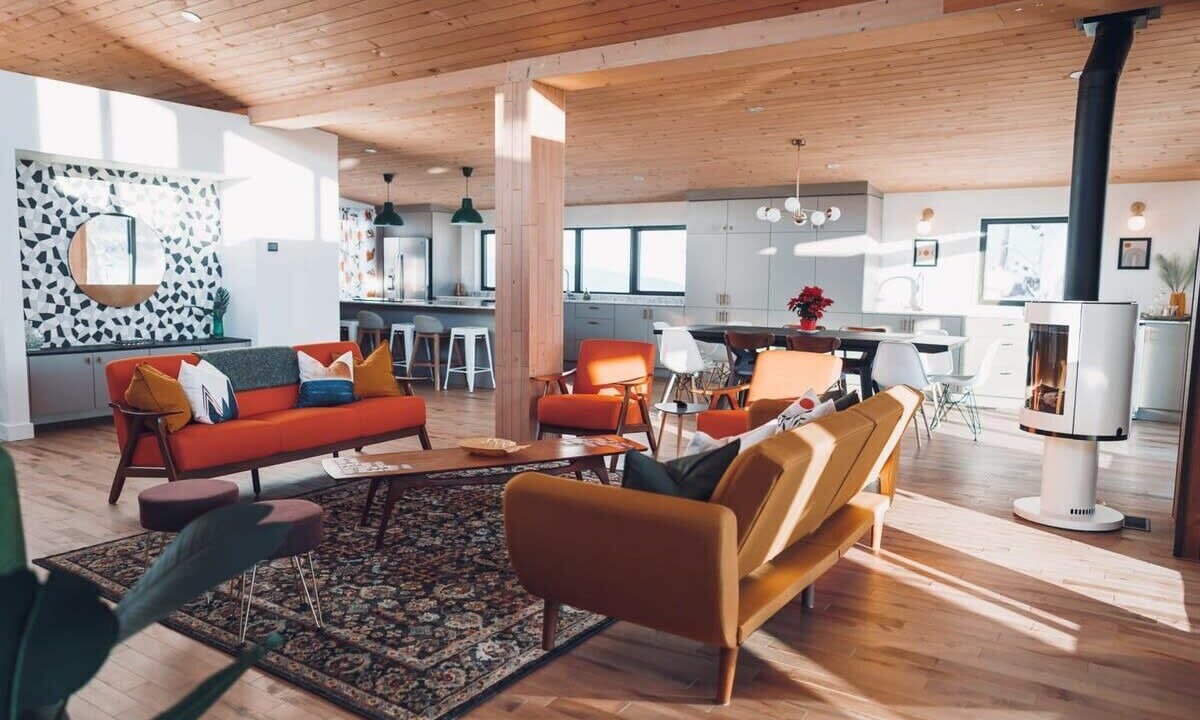 Photo of Livingroom in Les Pays-d'en-Haut Regional County Municipality
