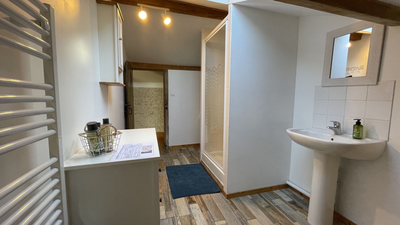 Photo of Bedroom in Chaunay