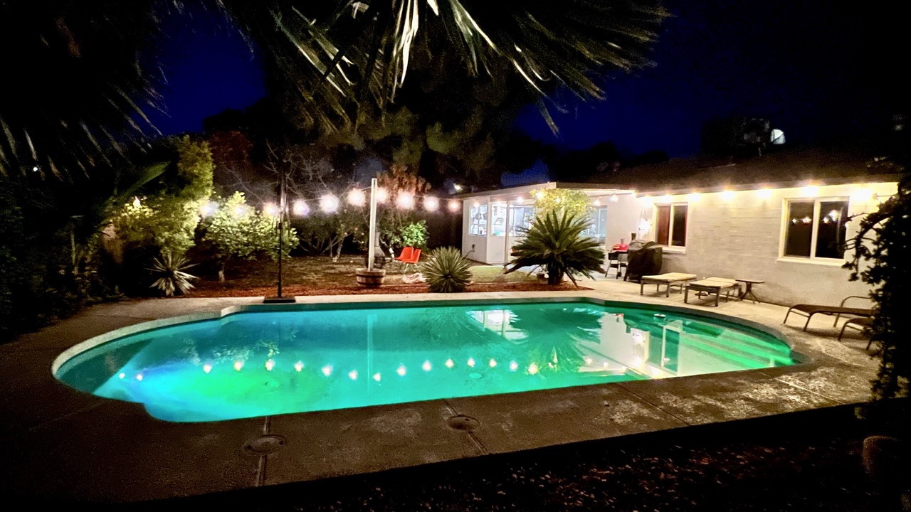 Photo of Outdoor in Paradise Valley Village