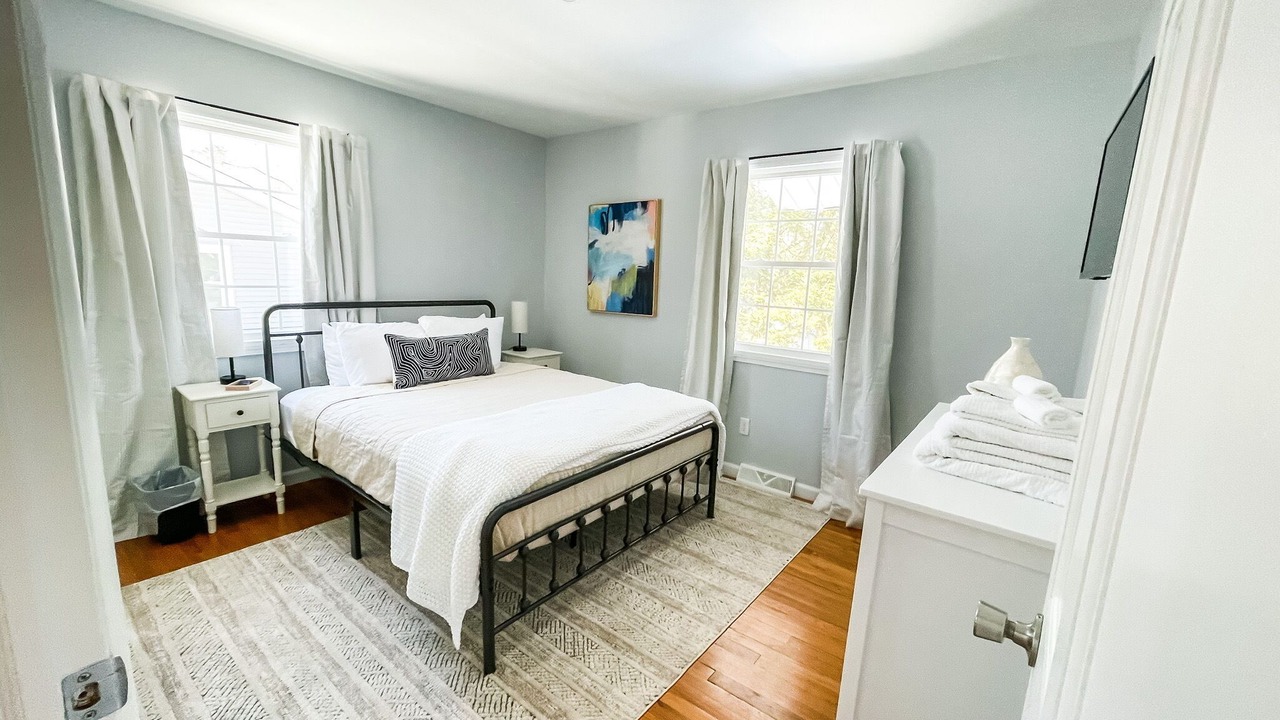 Photo of Bedroom in Geyser Crest