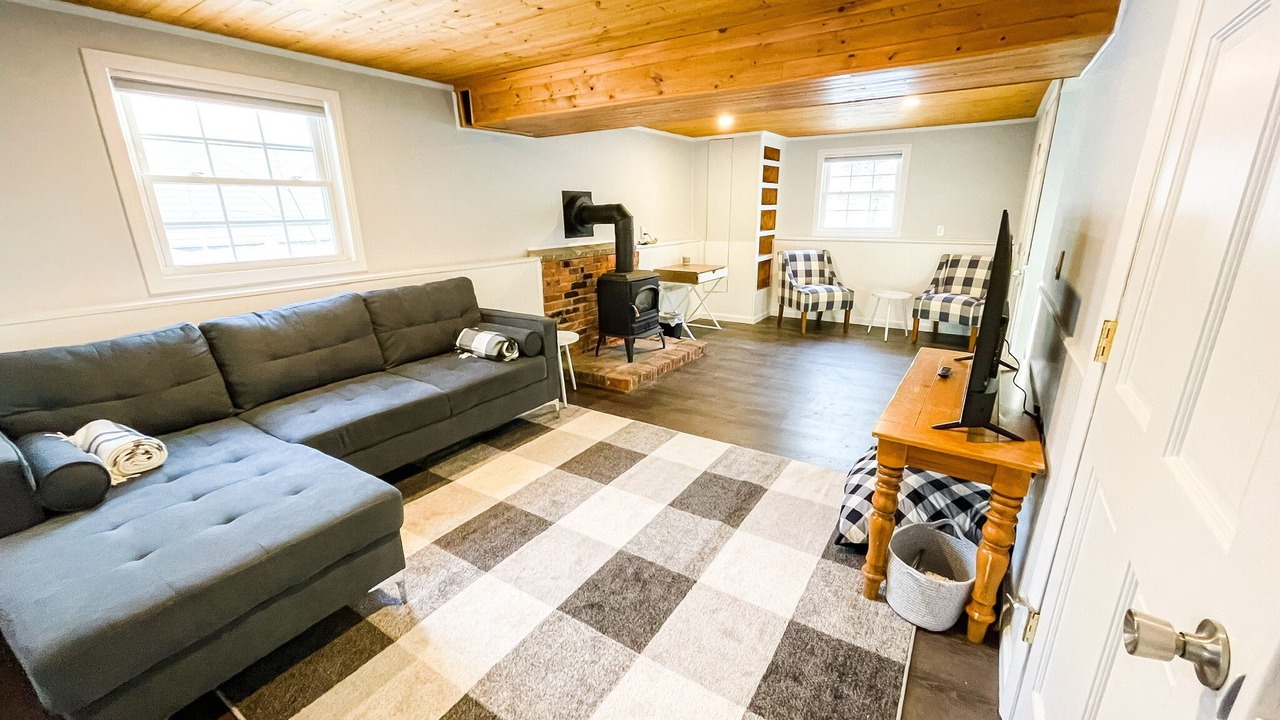 Photo of Livingroom in Geyser Crest