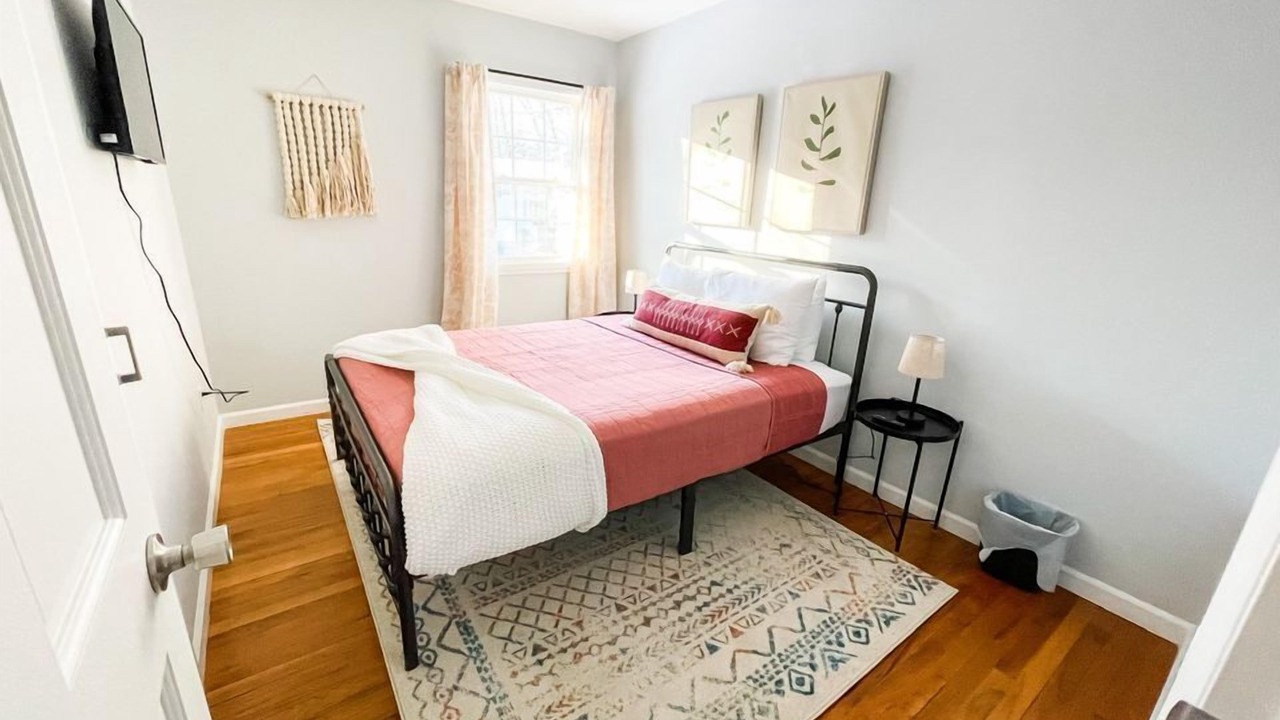 Photo of Bedroom in Geyser Crest