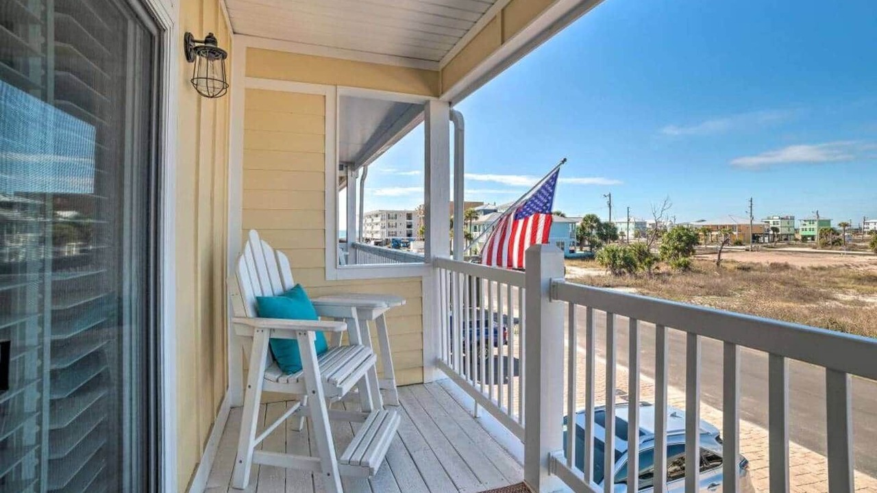 Photo of Patio Balcony in Mexico Beach