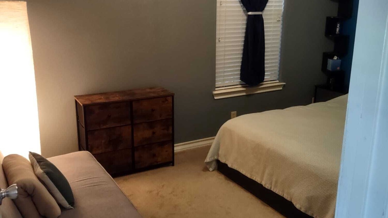 Photo of Bedroom in Hyde Park