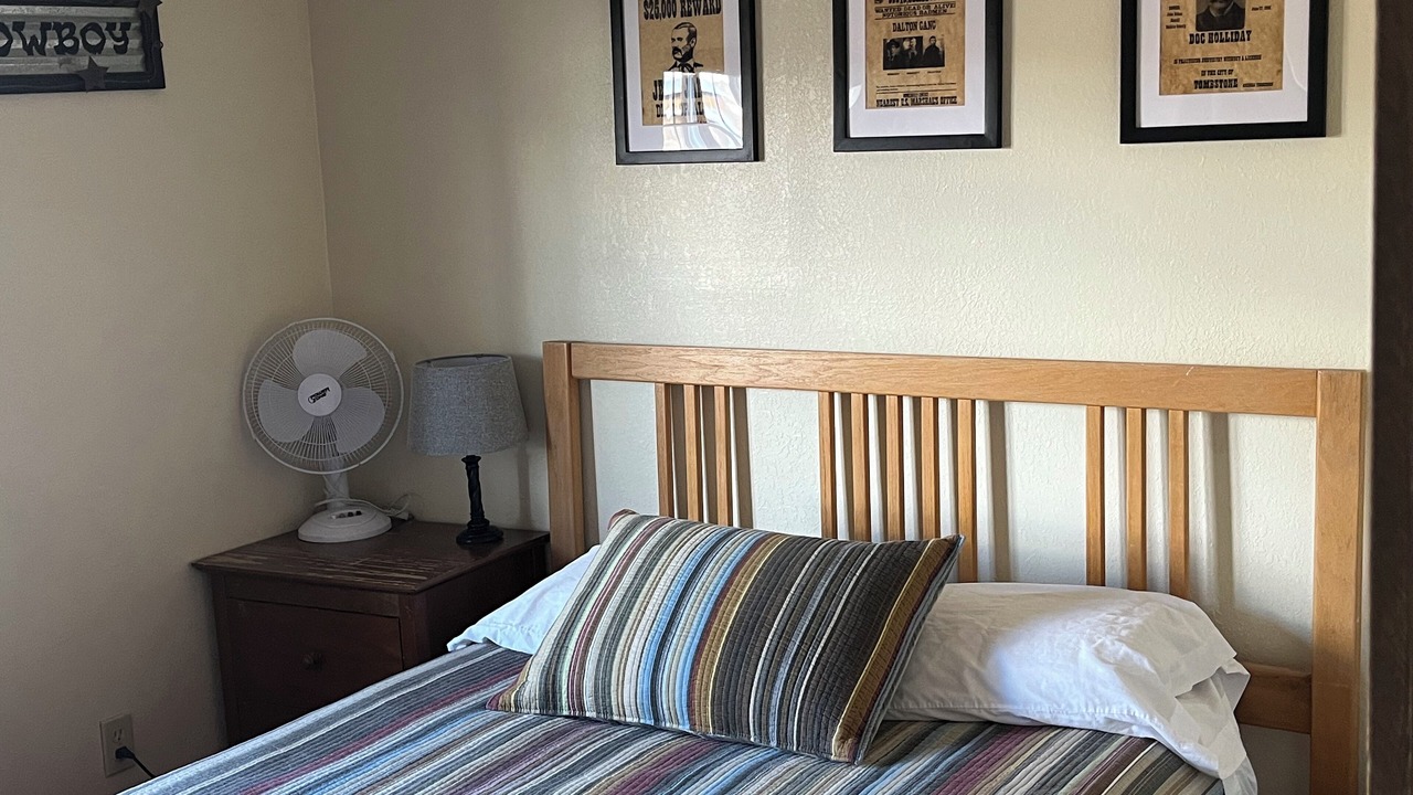 Photo of Bedroom in Reserve