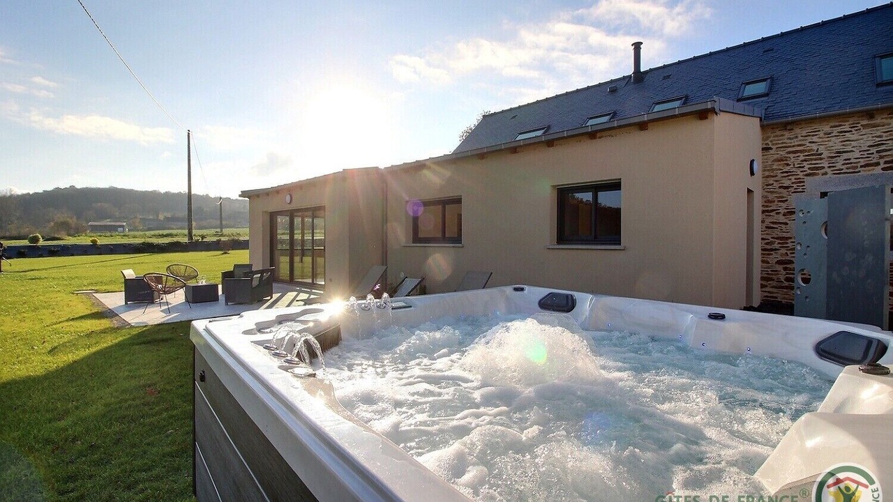 Photo of Patio Balcony in Plenee-Jugon