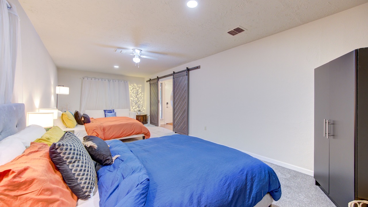 Photo of Bedroom in Clodine