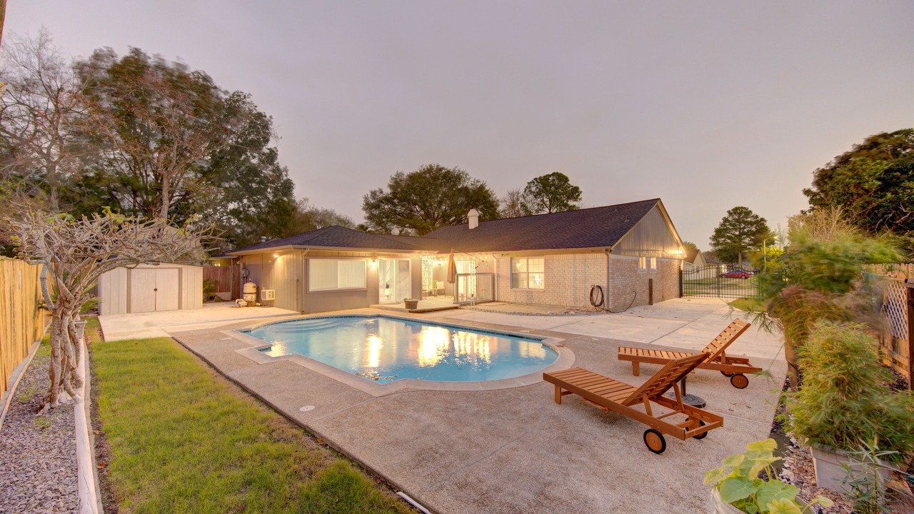 Photo of Outdoor in Clodine