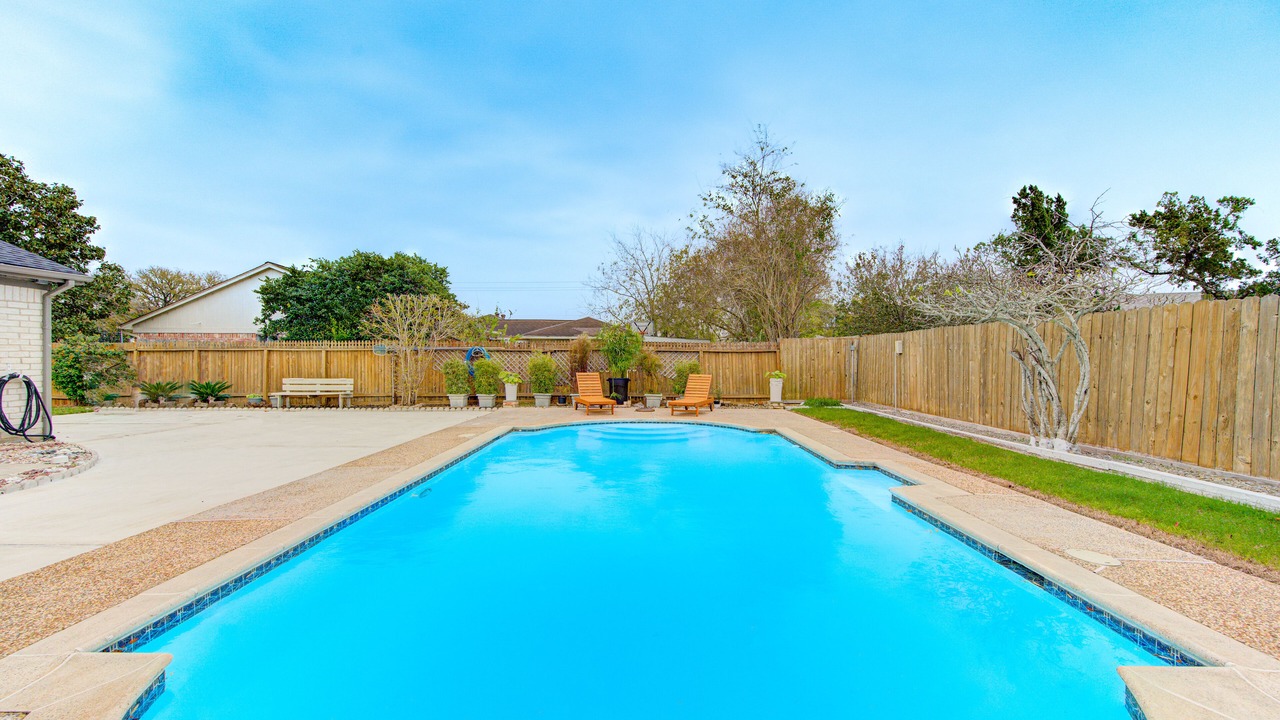 Photo of Outdoor in Clodine