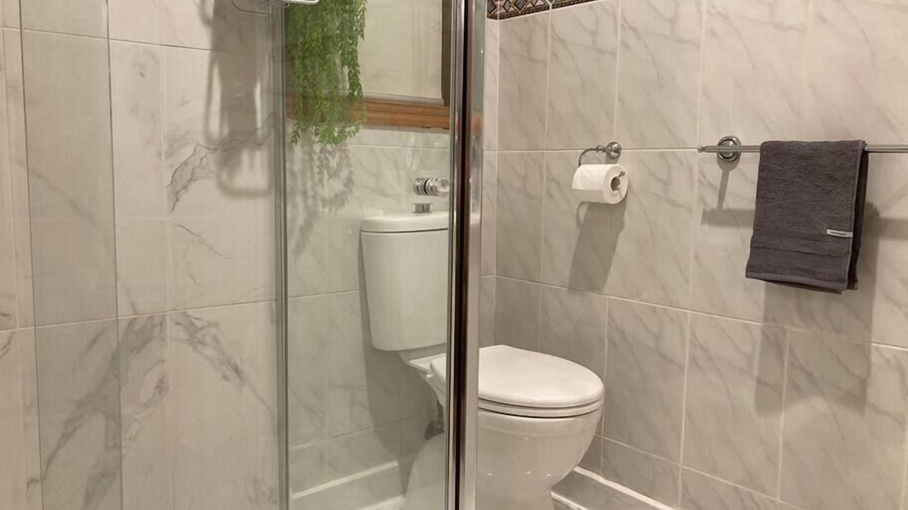 Photo of Bathroom in Glenroy