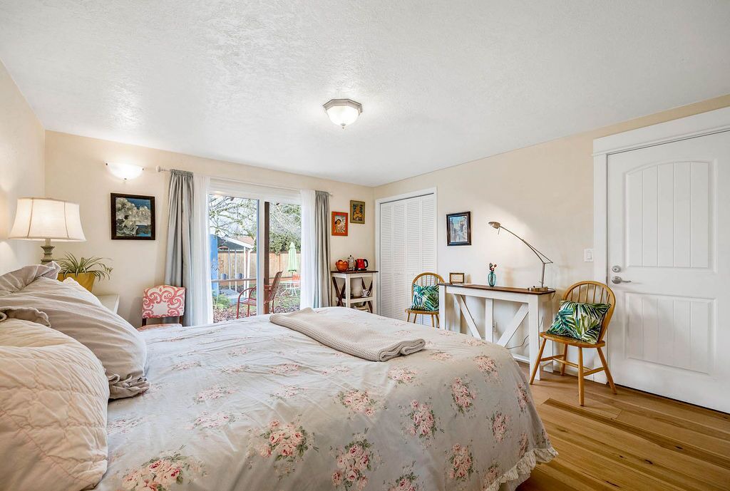 Photo of Others in Springfield