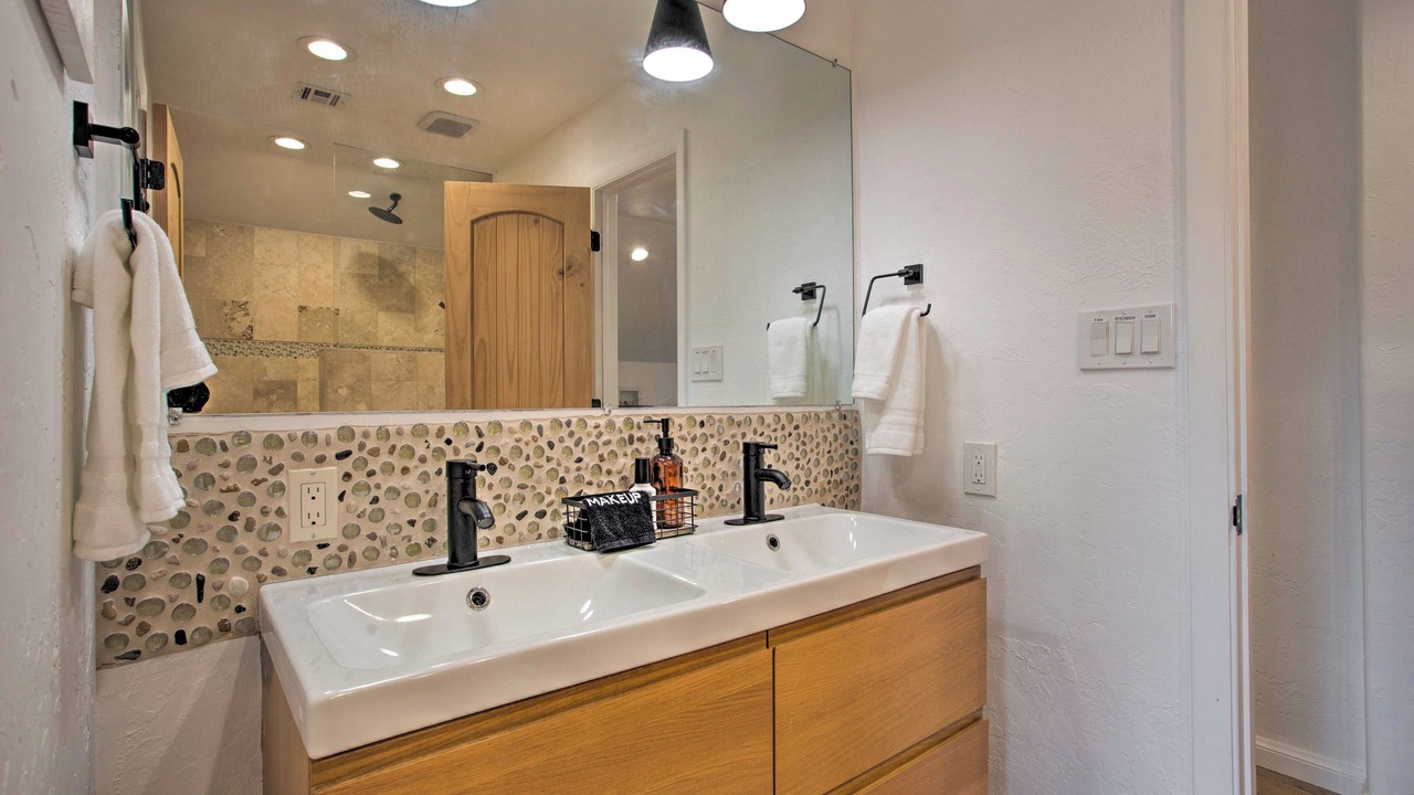 Photo of Bathroom in Medicine Park