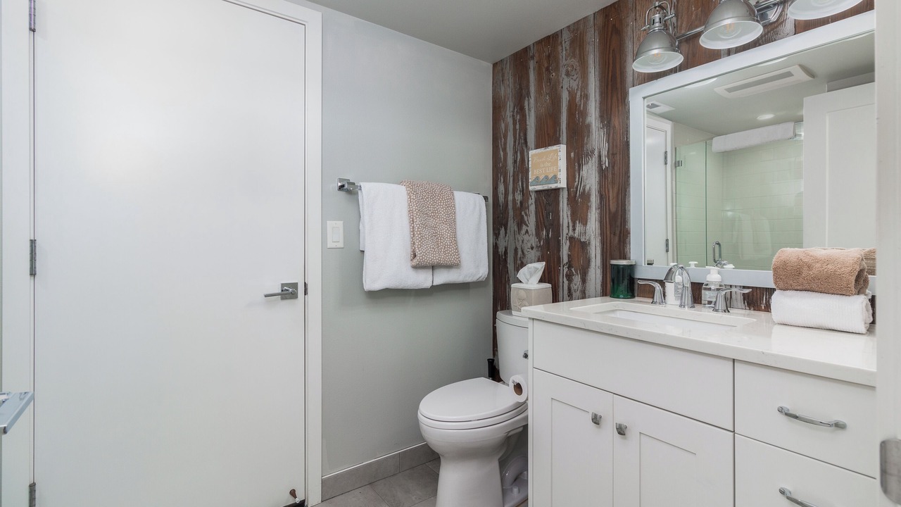 Photo of Bathroom in Kiwanda Shores