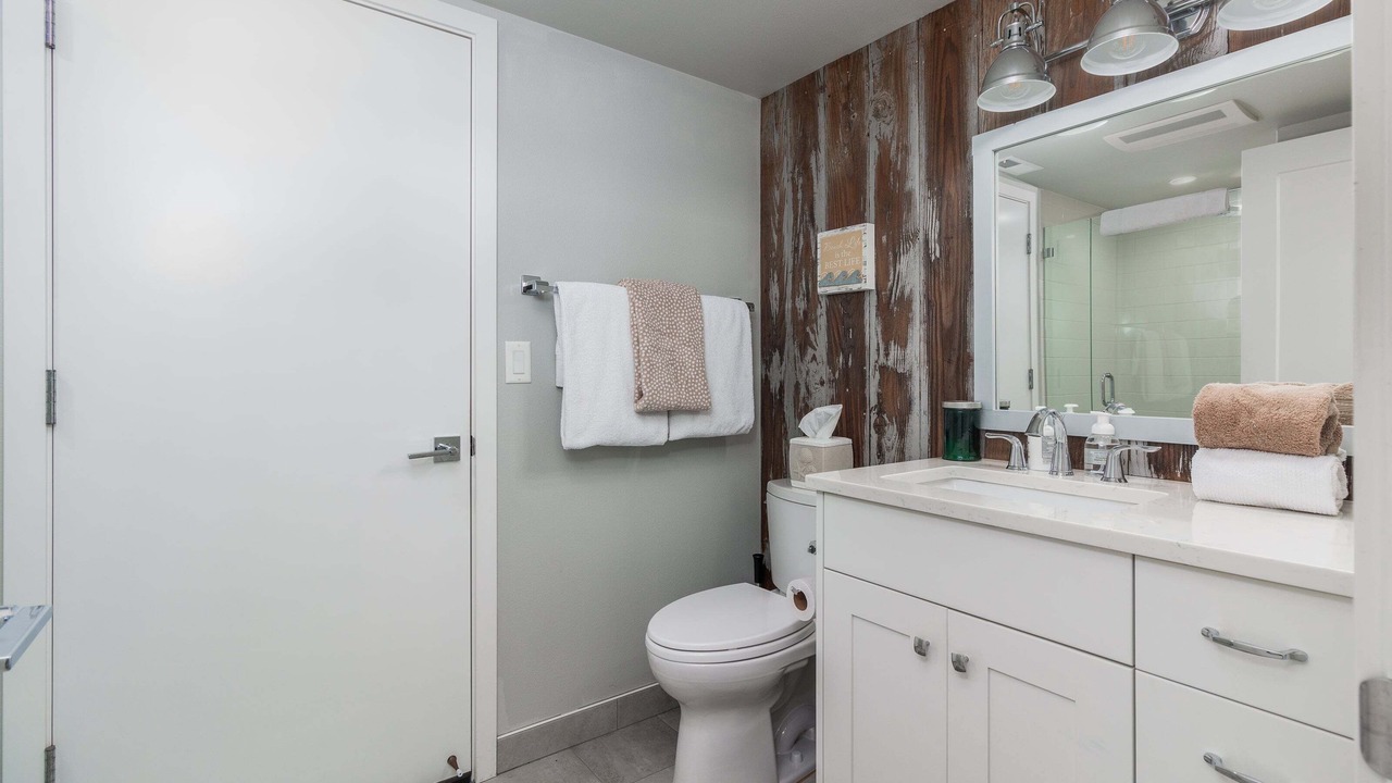 Photo of Bathroom in Kiwanda Shores