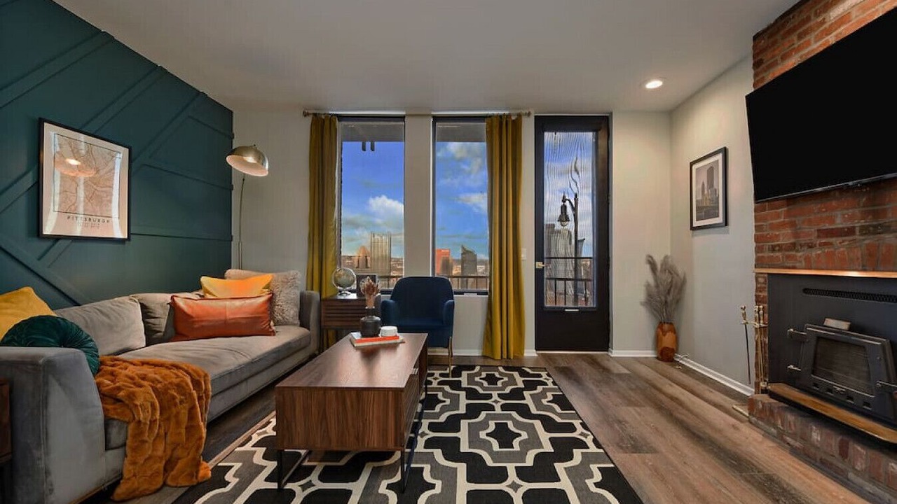 Photo of Livingroom in Mount Washington