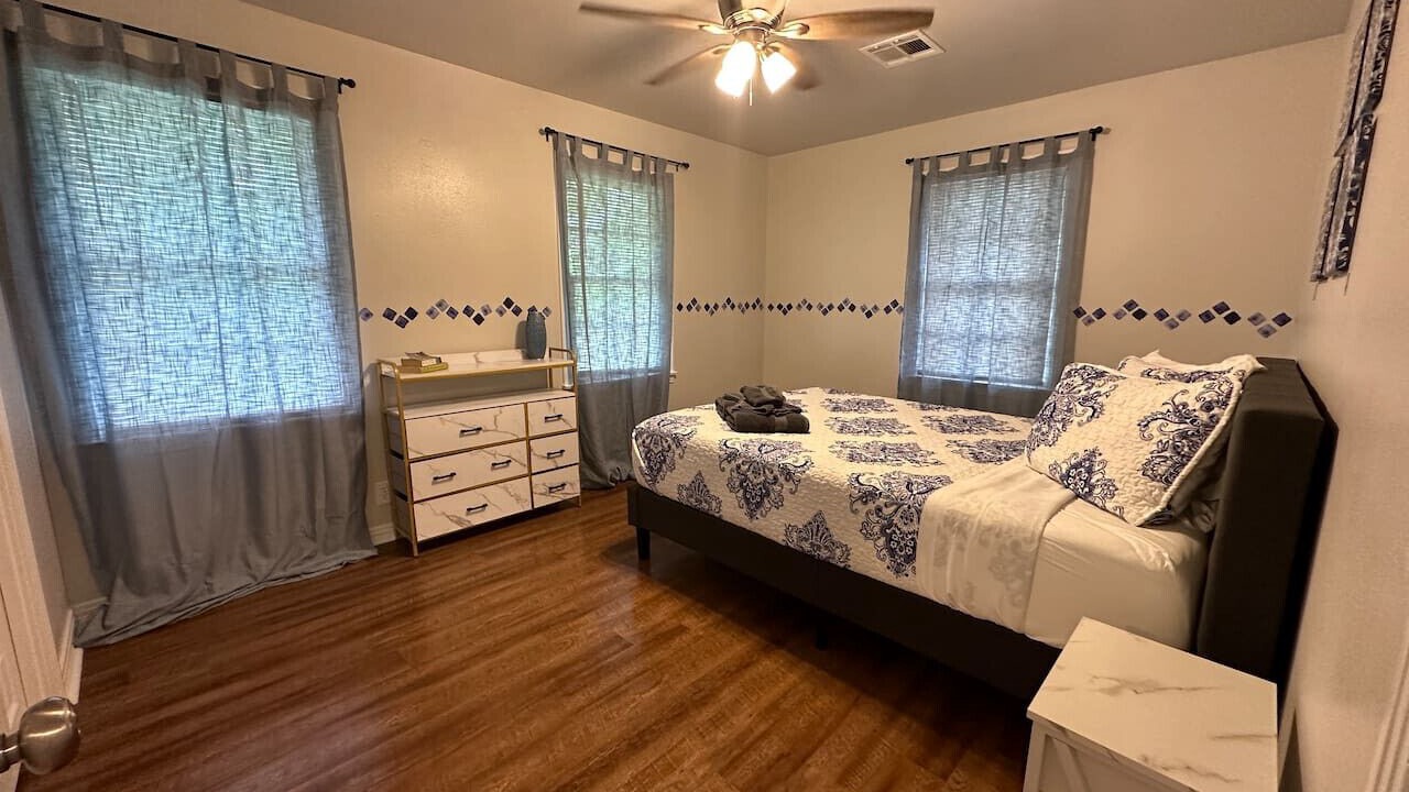 Photo of Bedroom in Temple