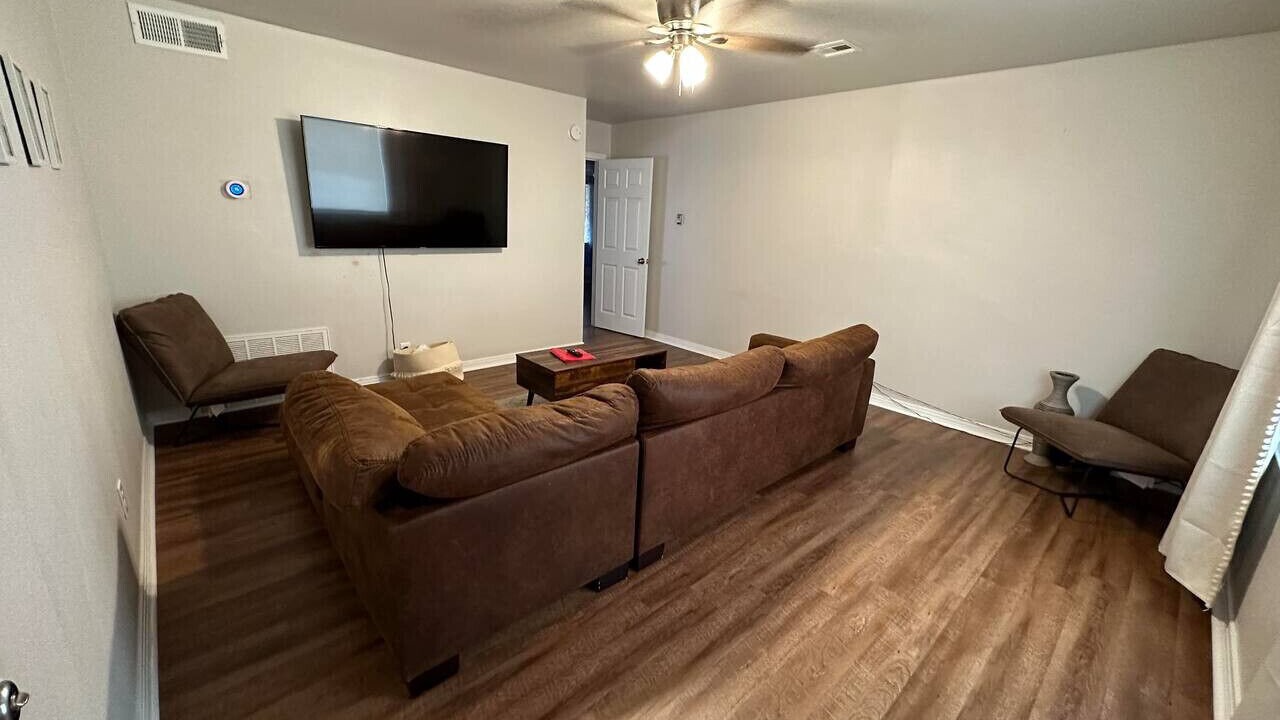 Photo of Livingroom in Temple