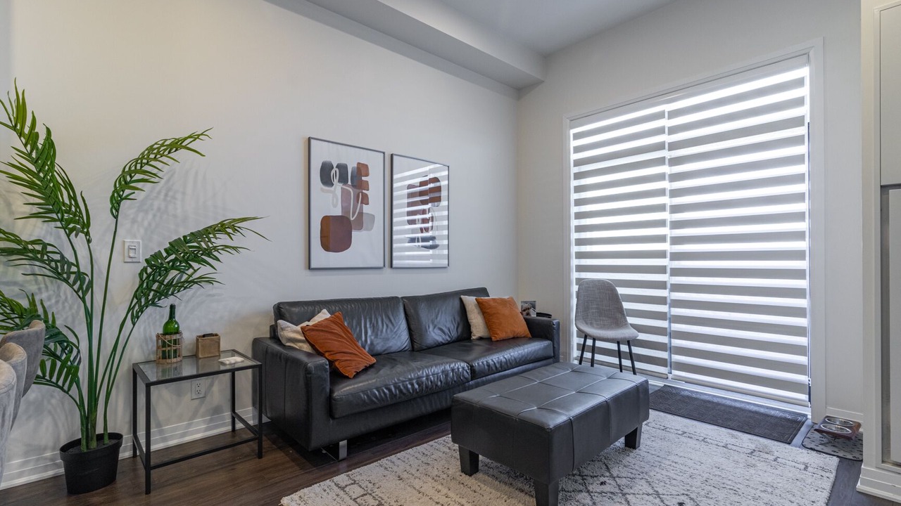 Photo of Livingroom in Milton