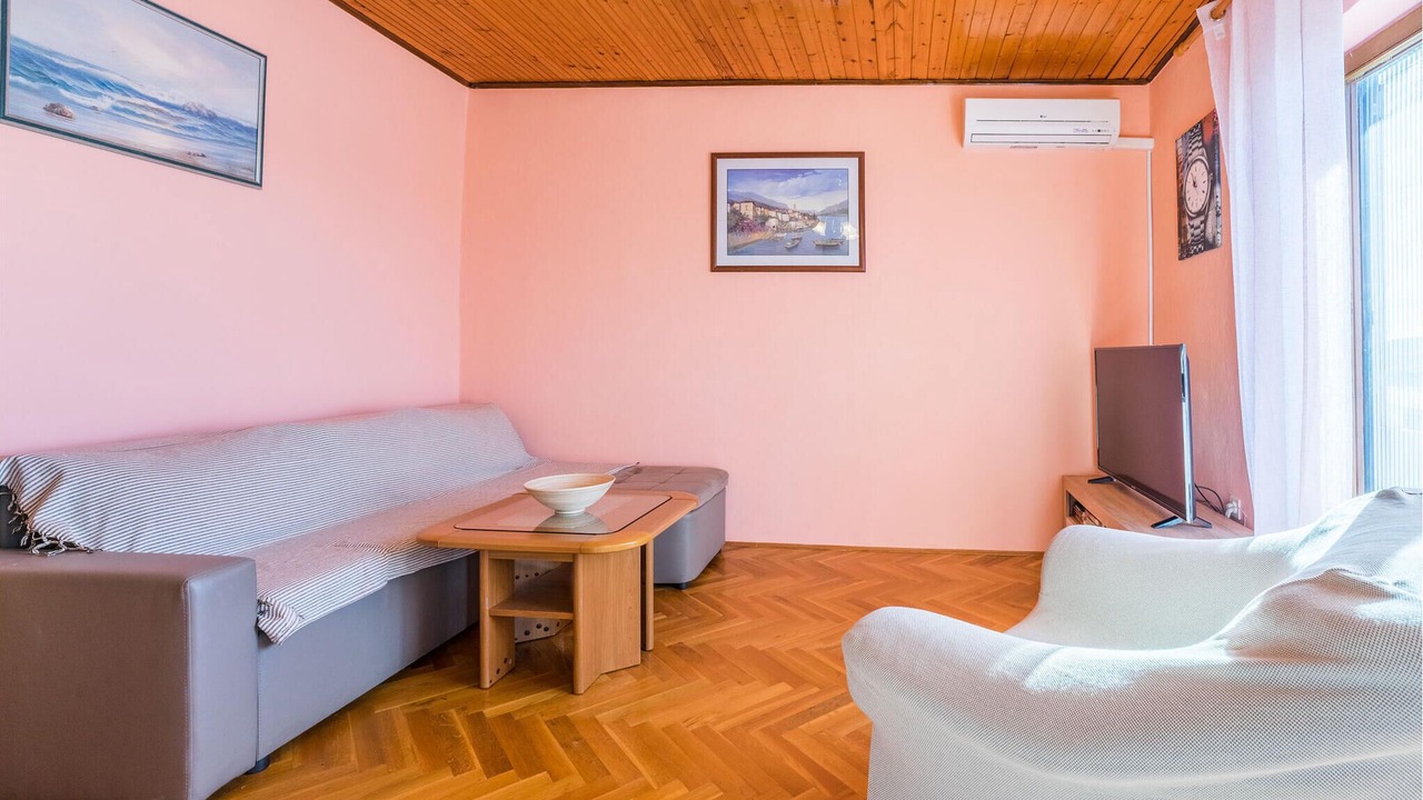 Photo of Bedroom in Dinjiska