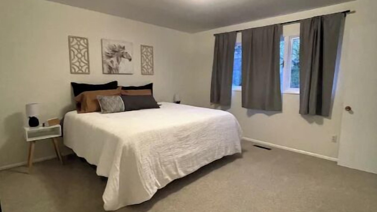 Photo of Bedroom in Billings