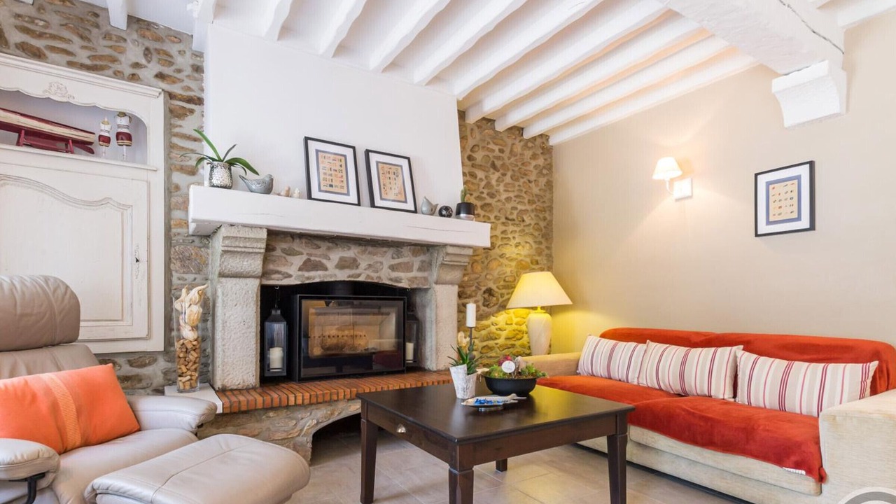 Photo of Livingroom in Gonneville-le-Theil