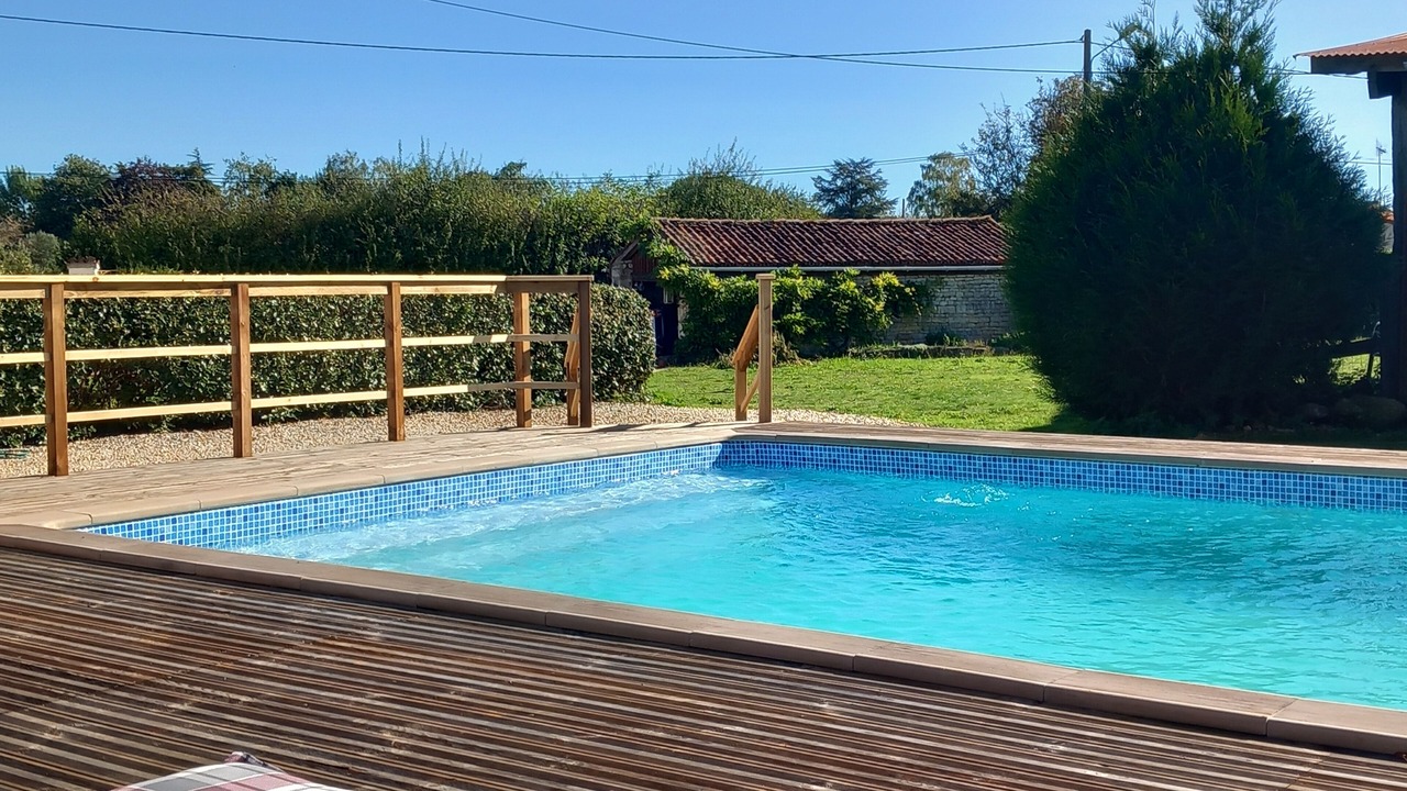 Photo of Outdoor in Petosse