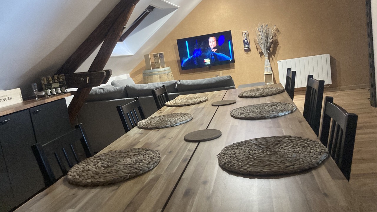 Photo of Others in Epernay