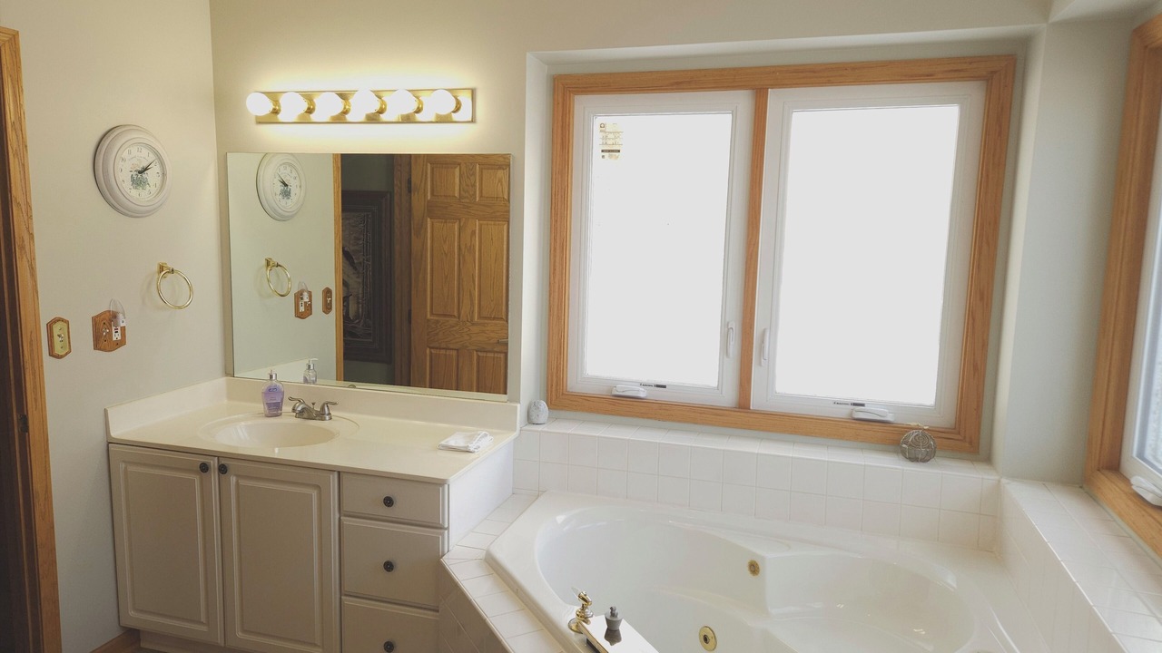 Photo of Bathroom in Palmyra