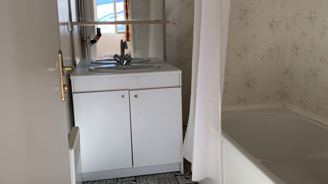 Photo of Bathroom in Germ