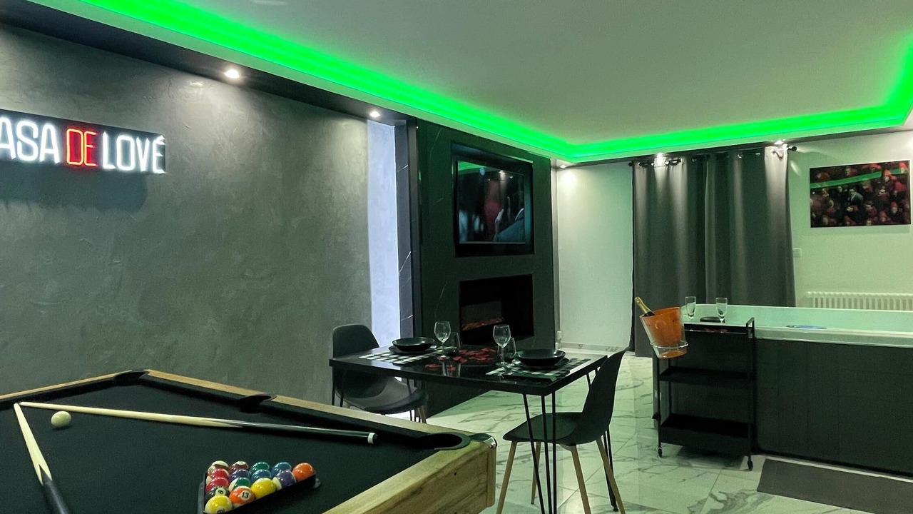 Photo of Bedroom in Melun