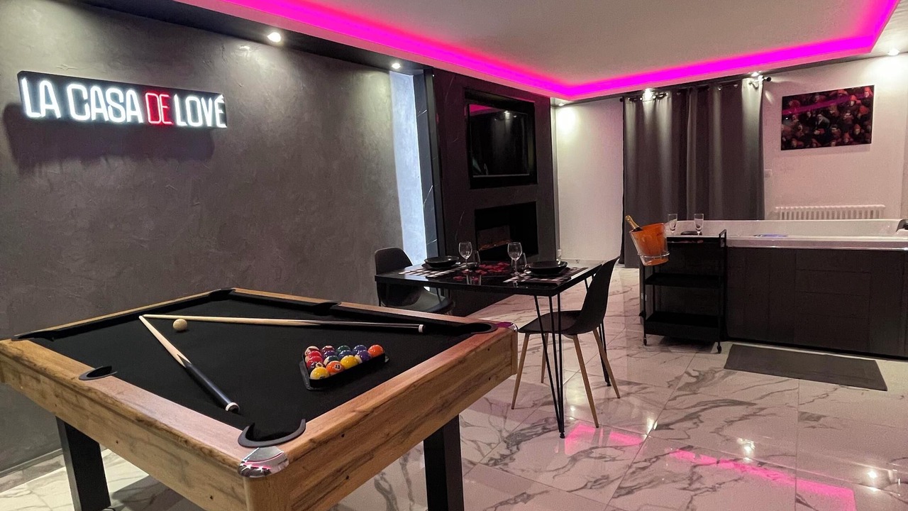 Photo of Bedroom in Melun