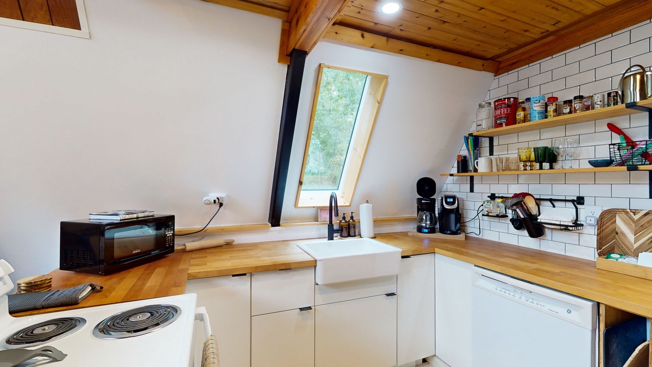Photo of Kitchen in Lost Bridge Village