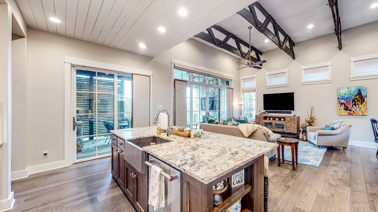 Photo of Livingroom in Spicewood