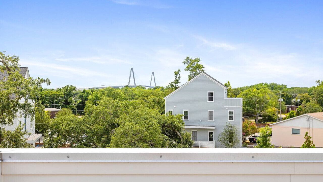 Photo of Outdoor in Mount Pleasant