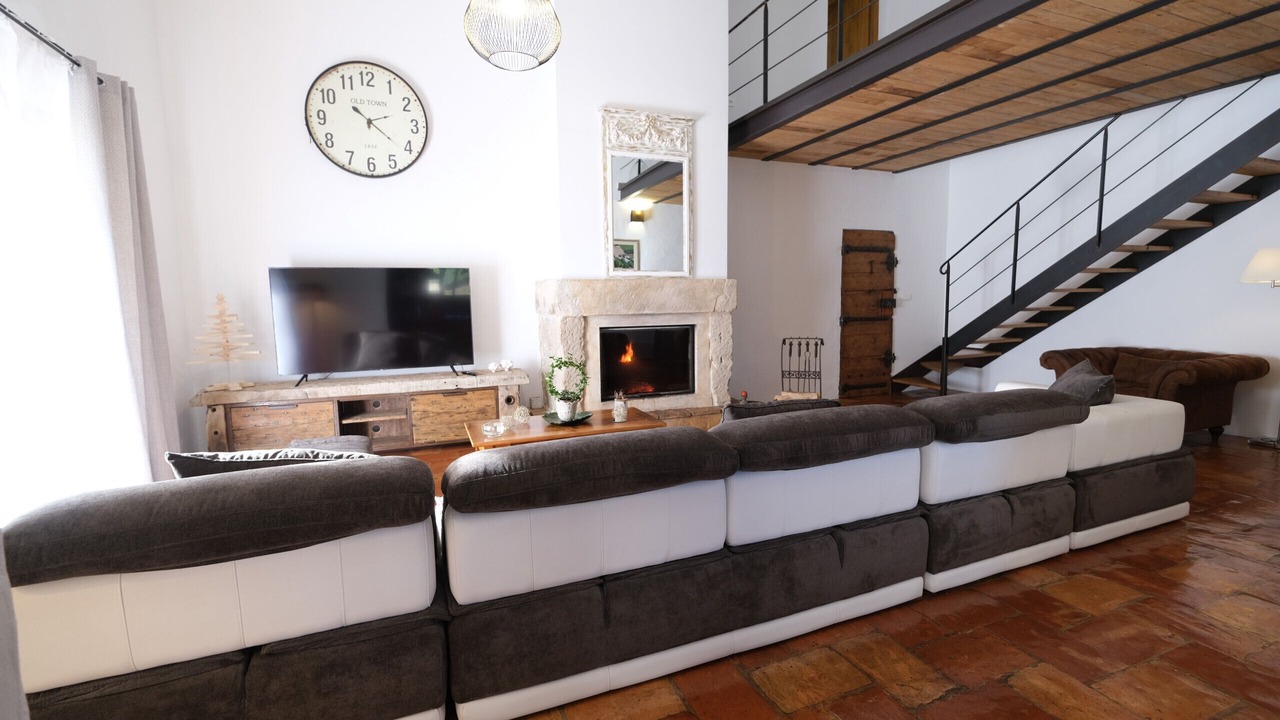 Photo of Livingroom in Aureille