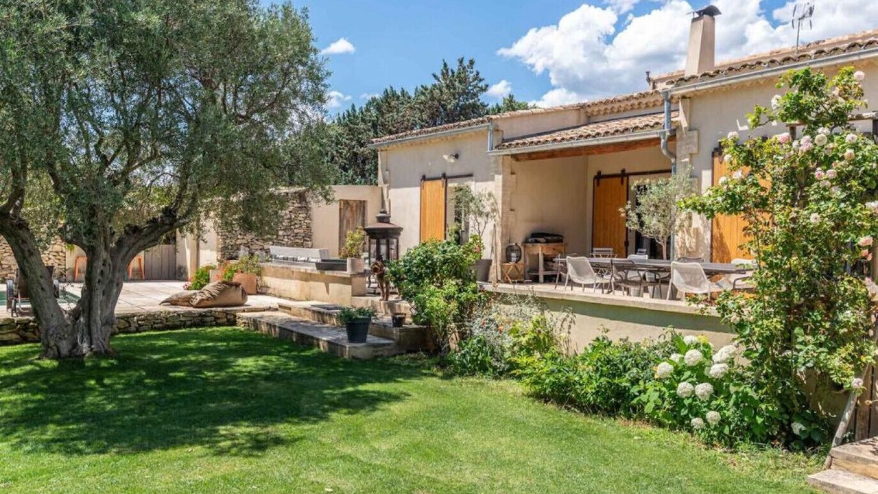 Photo of Outdoor in Aureille