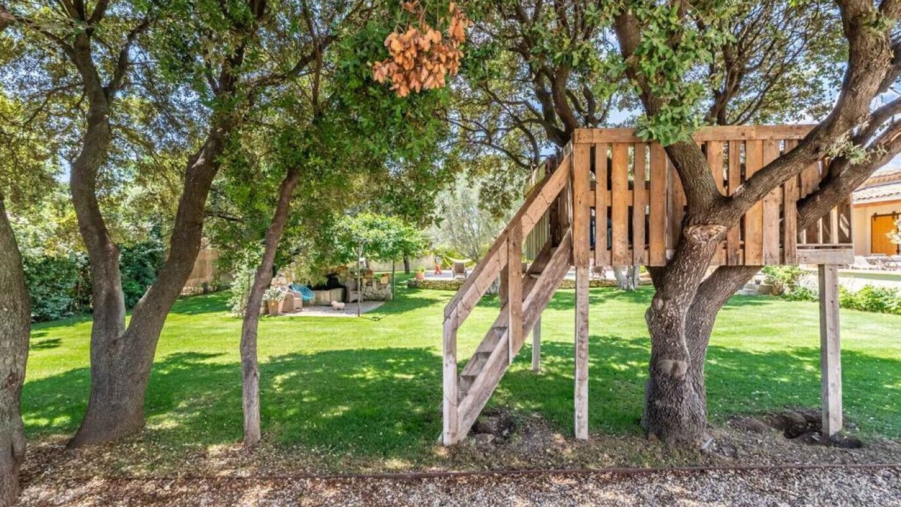 Photo of Outdoor in Aureille