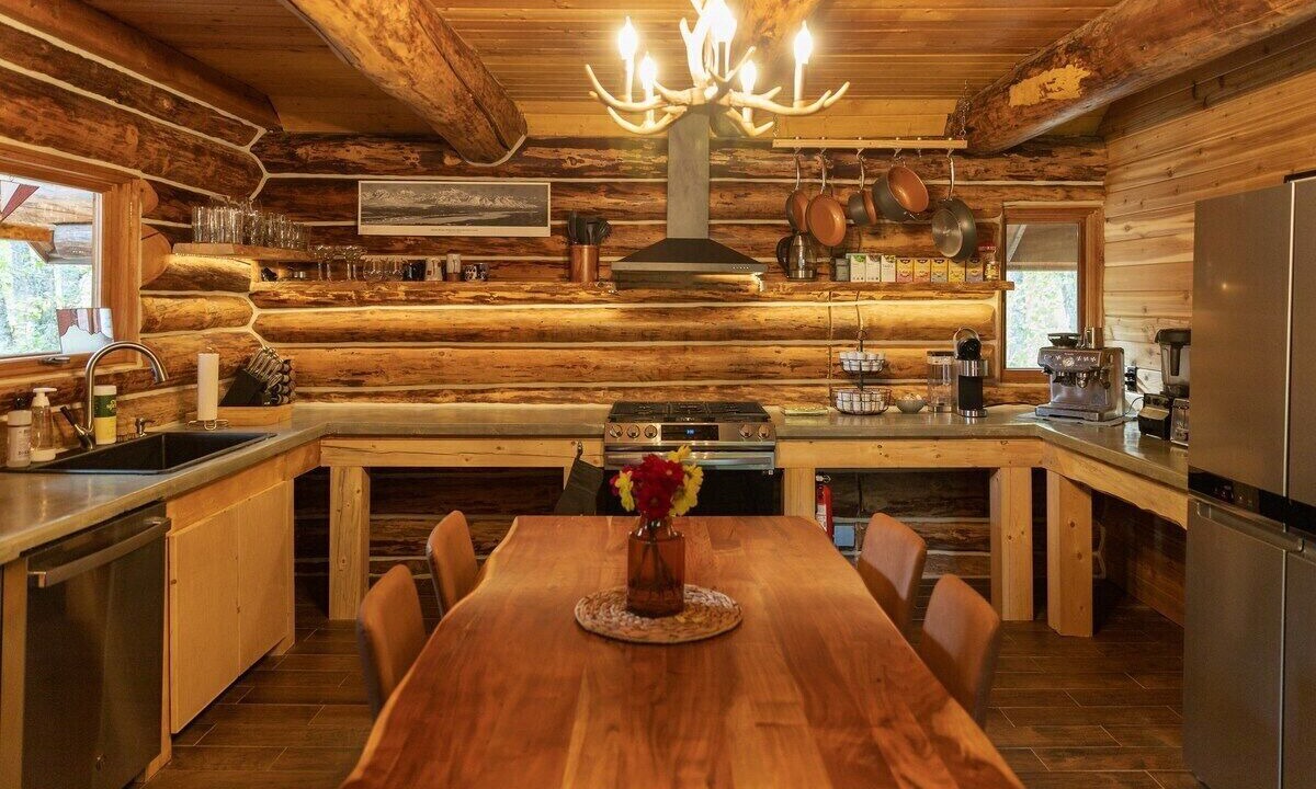 Photo of Kitchen in Talkeetna