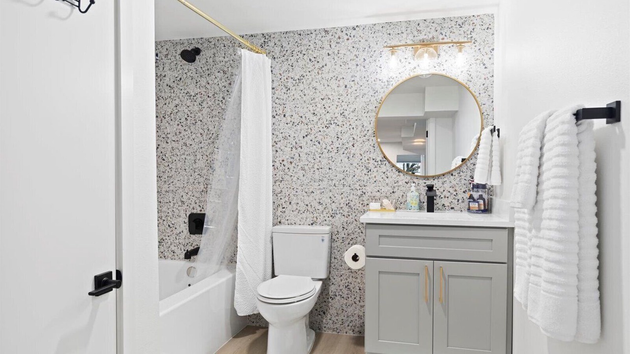Photo of Bathroom in Shoreline