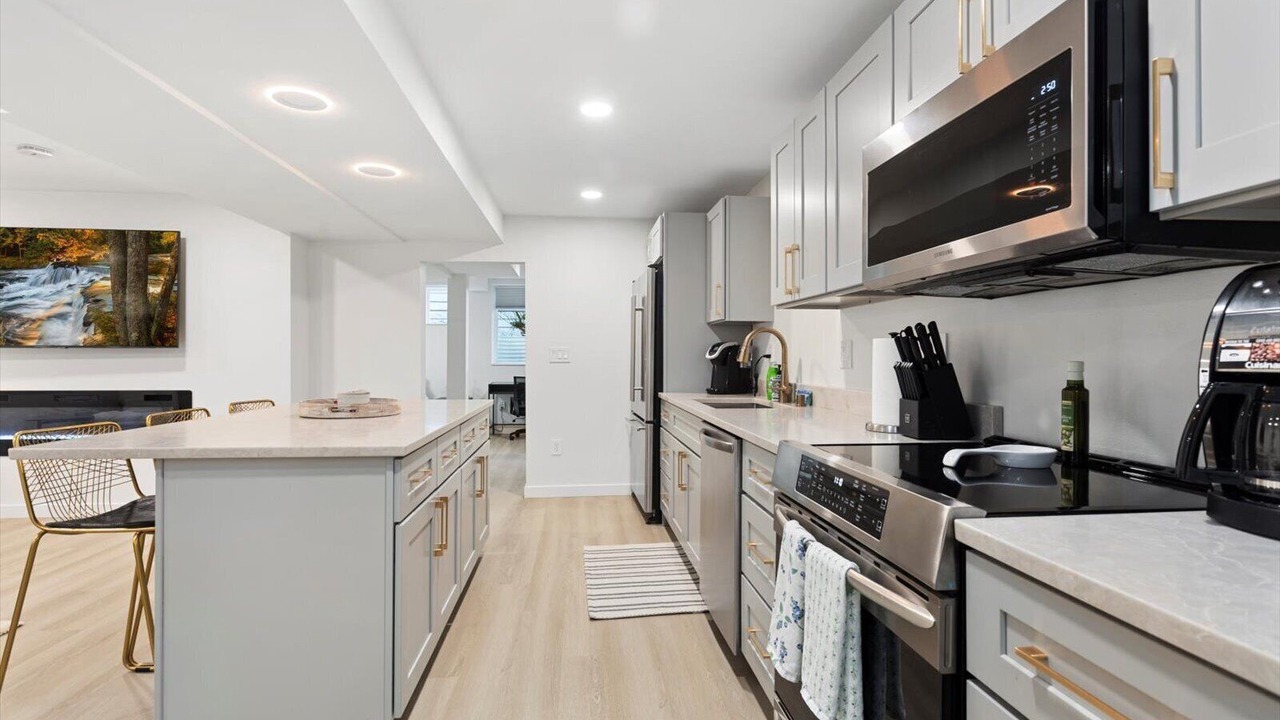 Photo of Kitchen in Shoreline