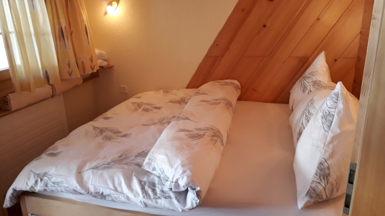 Photo of Bedroom in Isenthal
