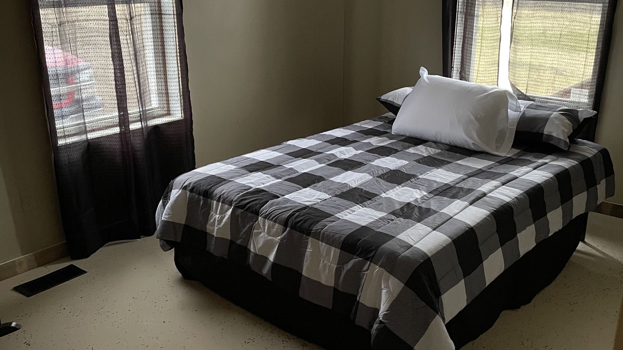 Photo of Bedroom in Orr